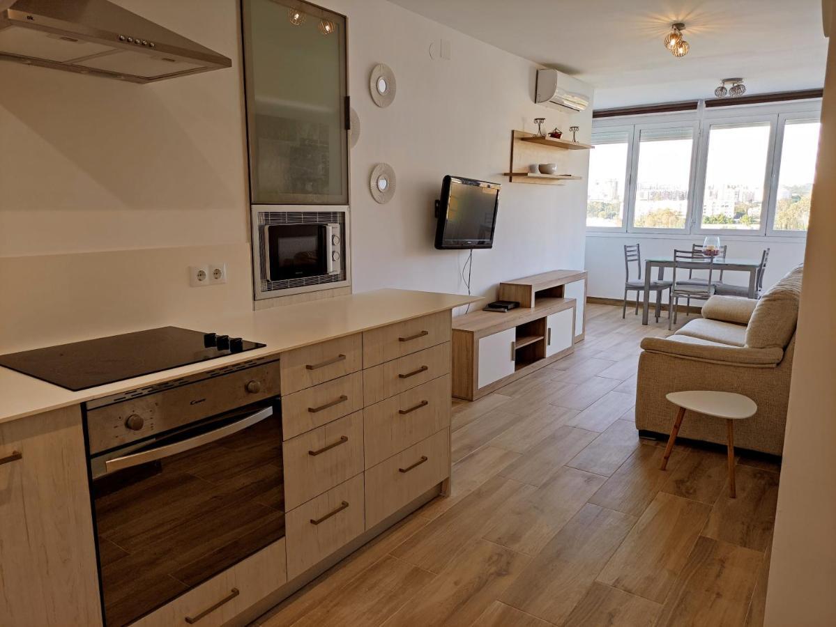 Malaguena Views Apartment Torremolinos Ngoại thất bức ảnh